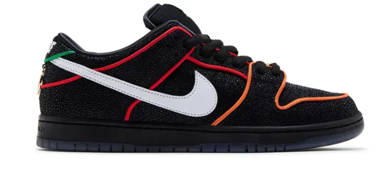 Nike SB Dunk Low - Bronx Girls Skate