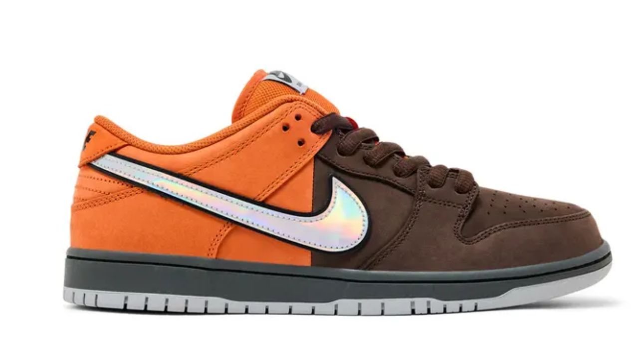 Nike SB Dunk Low - Muni Fast Pass