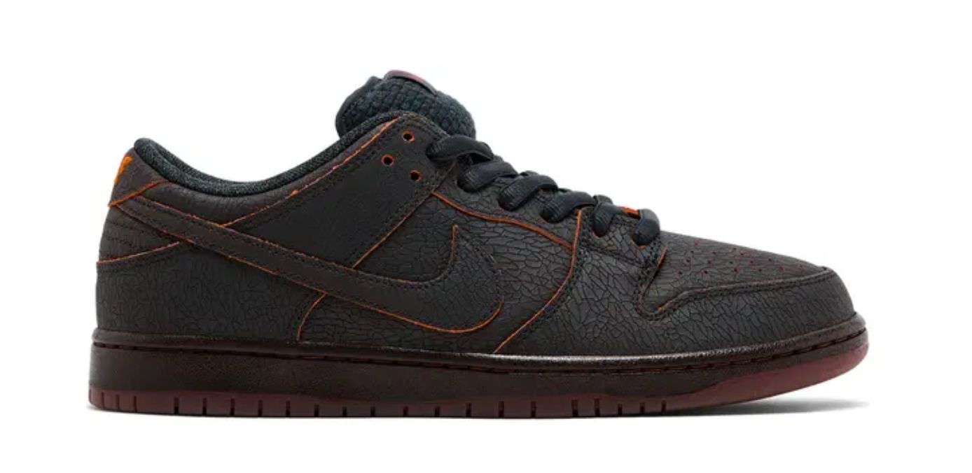 Nike SB Dunk Low - Krampus
