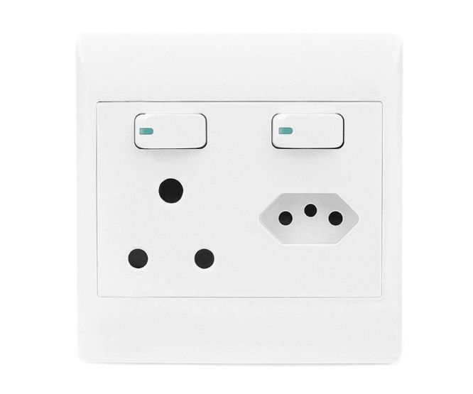 S-TEC Socket 1x16A 1xBrazil 4x4