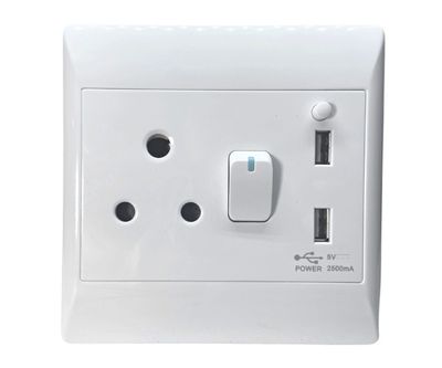 S-TEC Socket 1x16A 2xUSB 4x4