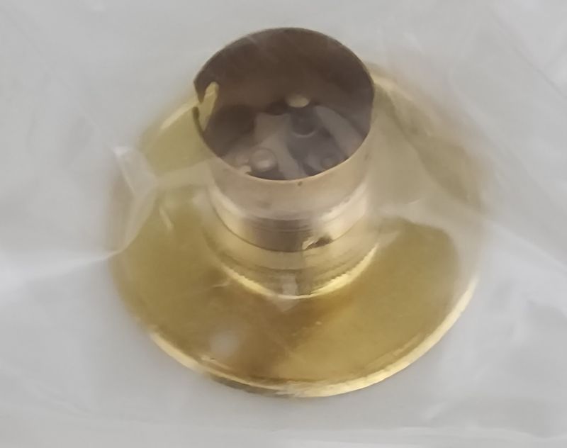 Lampholder B22 Brass 63mm Batten
