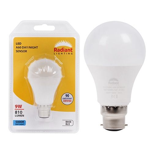 A60 Day/Night Sensor 9w LED B22 5000K