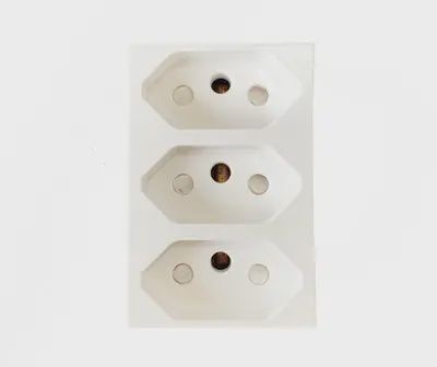 Matrix 16A Triple ZA Mono Socket White Large