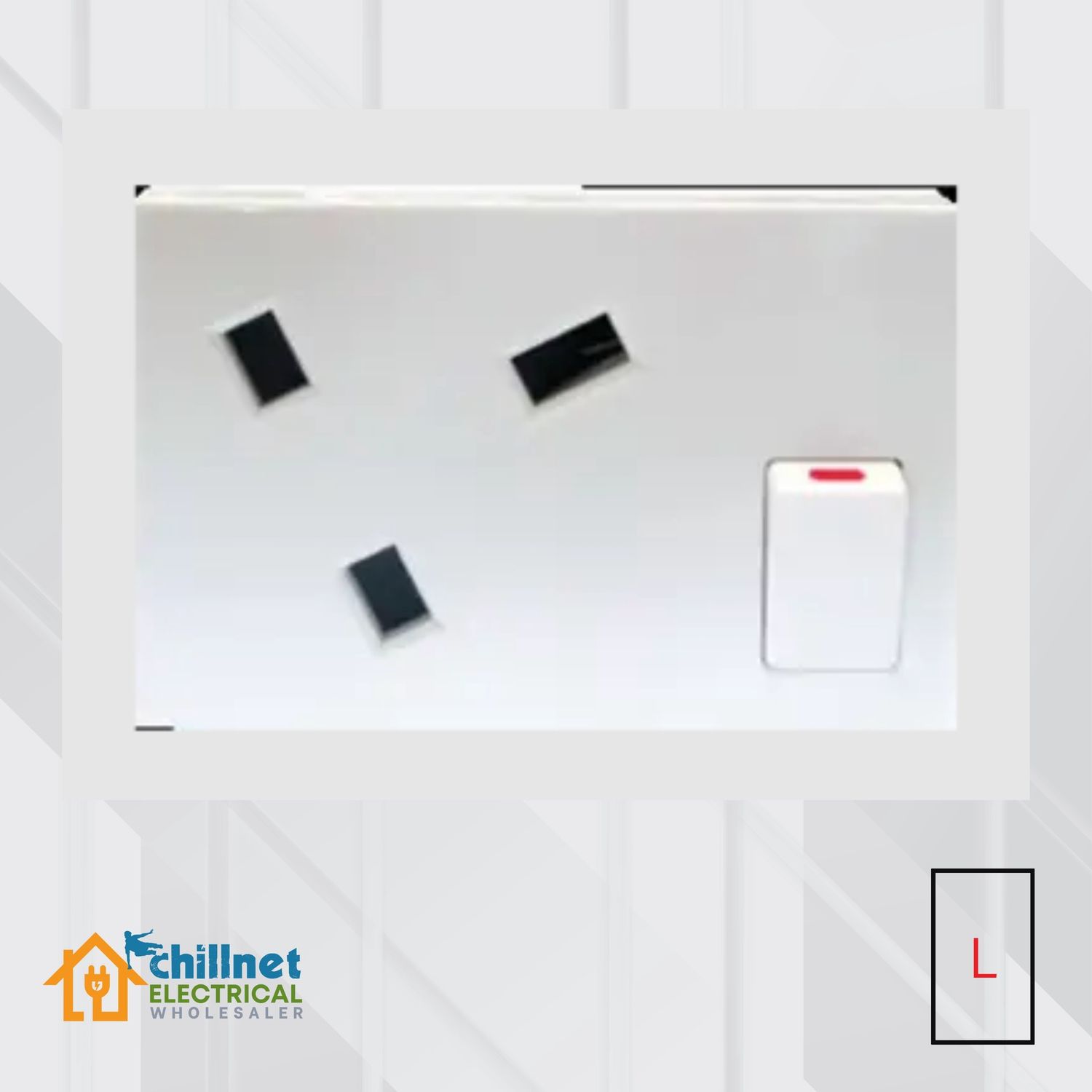 Matrix Switched Mod 13A British STD White Large