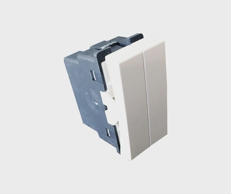 Matrix Split Switch 1Lever 1Way White Small