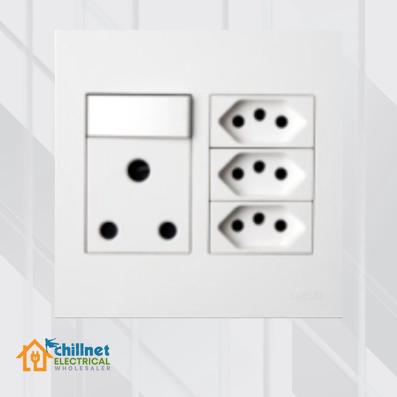 Matrix 16A SSO Vertical &amp; 3 Euro Mod 4x4 White Comp