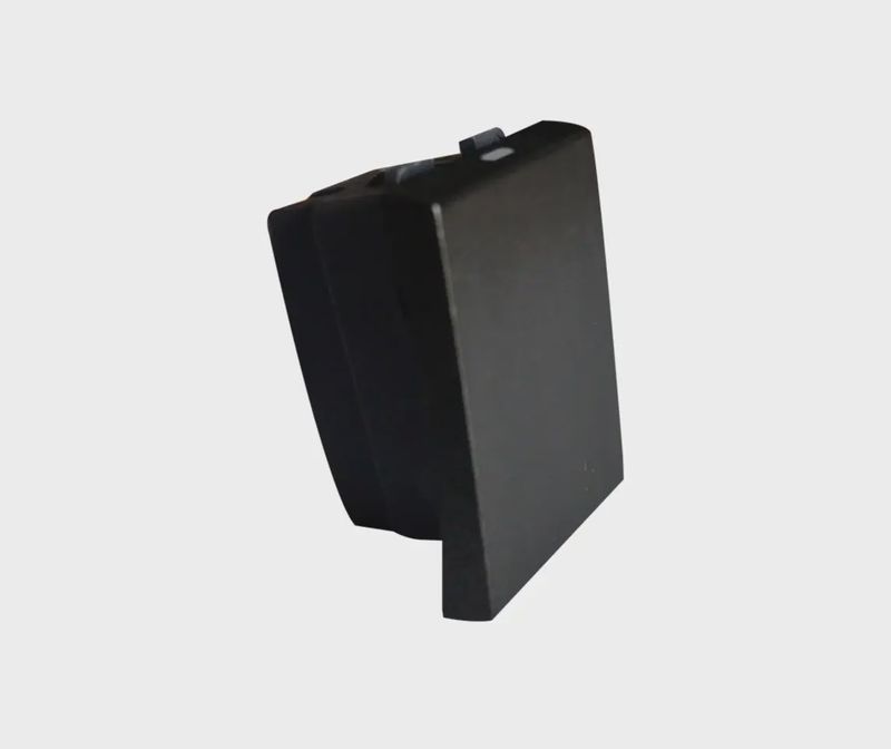 Matrix 16A 1Way Switch Module Black Med