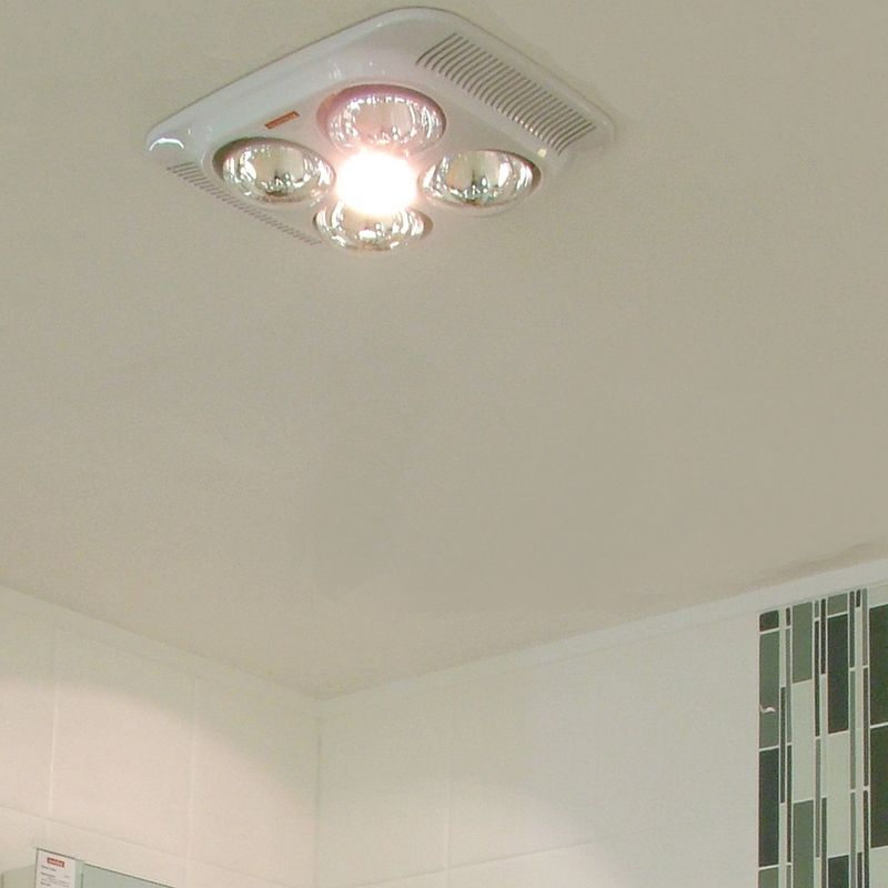 Bathroom 3 in 1 White Heater Light &amp; Extractor