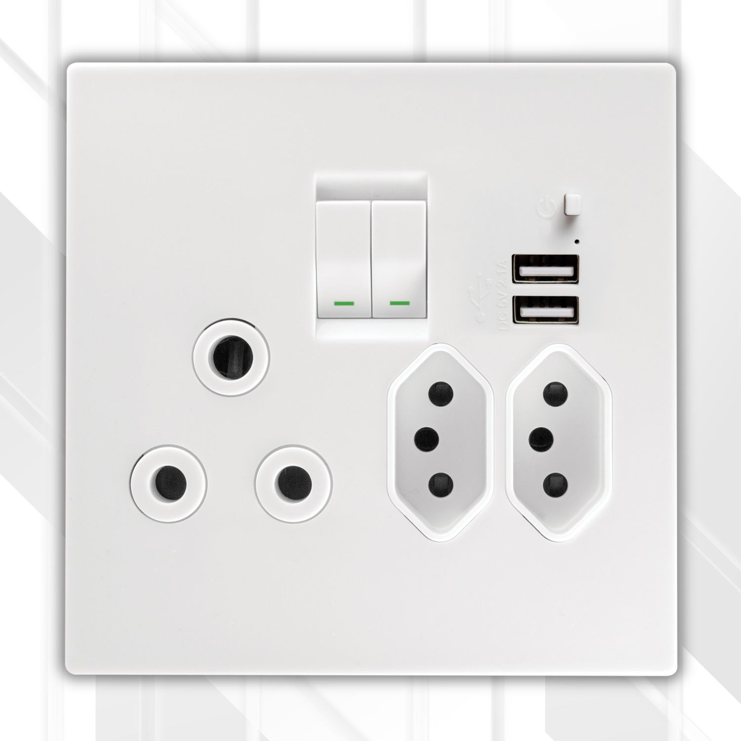 Crabtree TOPAZ USB Combination Socket 4x4, Colour: White