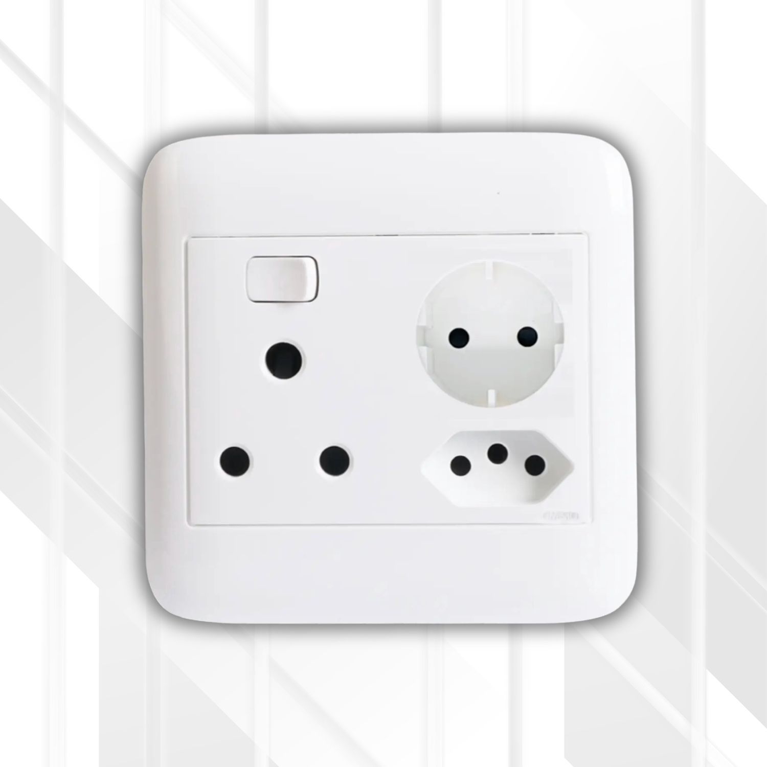 Onesto Switched Socket RSA + ZA + Schuko 4x4, Colour: White
