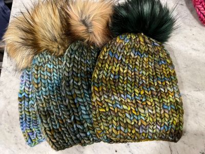 Corey in Brooklyn Merino Nokhu Beanie Blur/Green