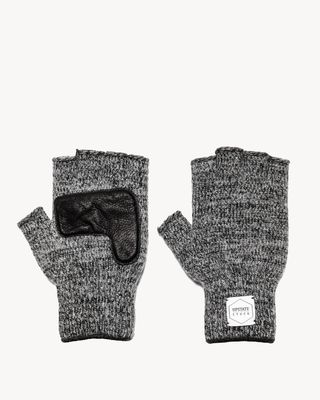 Upstate Stock Fingerless Charcoal with Black Deerskin