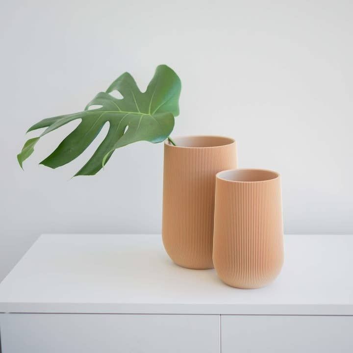 Conifer Sequoia Vase Tan