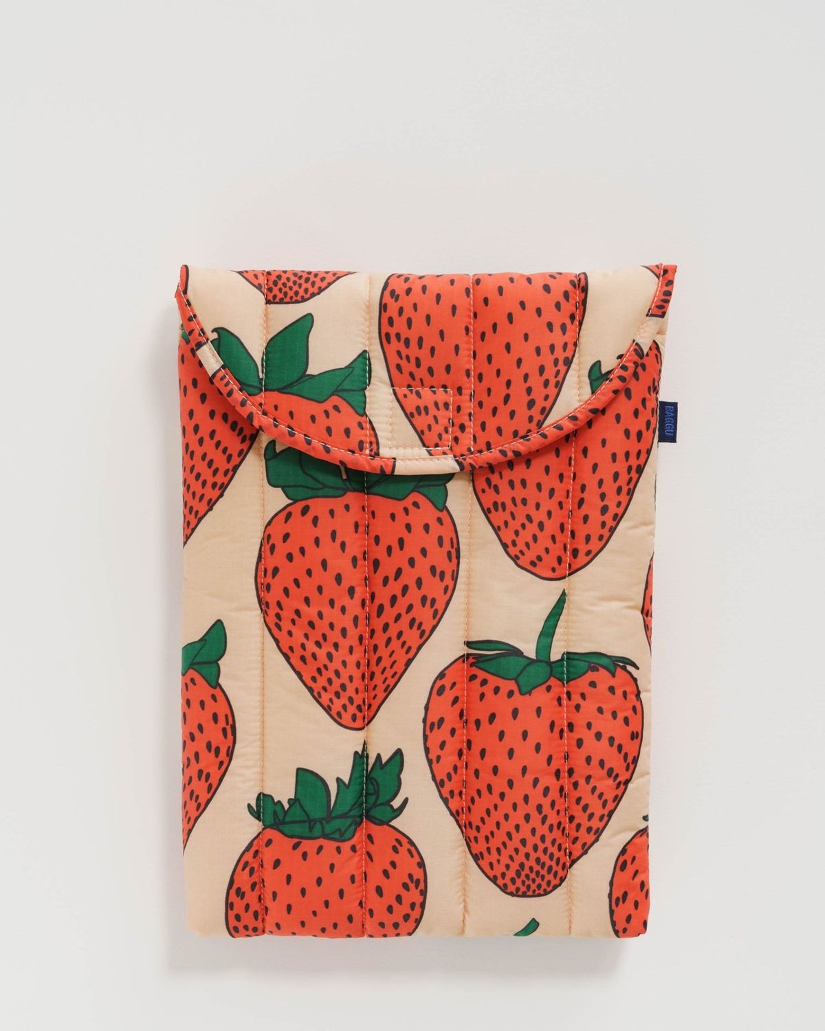 Baggu Puffy Laptop Sleeve  Strawberry 13&quot;14&quot;