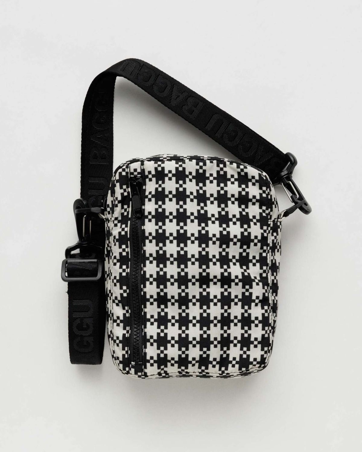 Baggu Sport Crossbody Black &amp; White Pixel Gingham