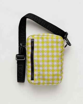 Baggu Sport Crossbody Pink Pistachio Pixel Gingham