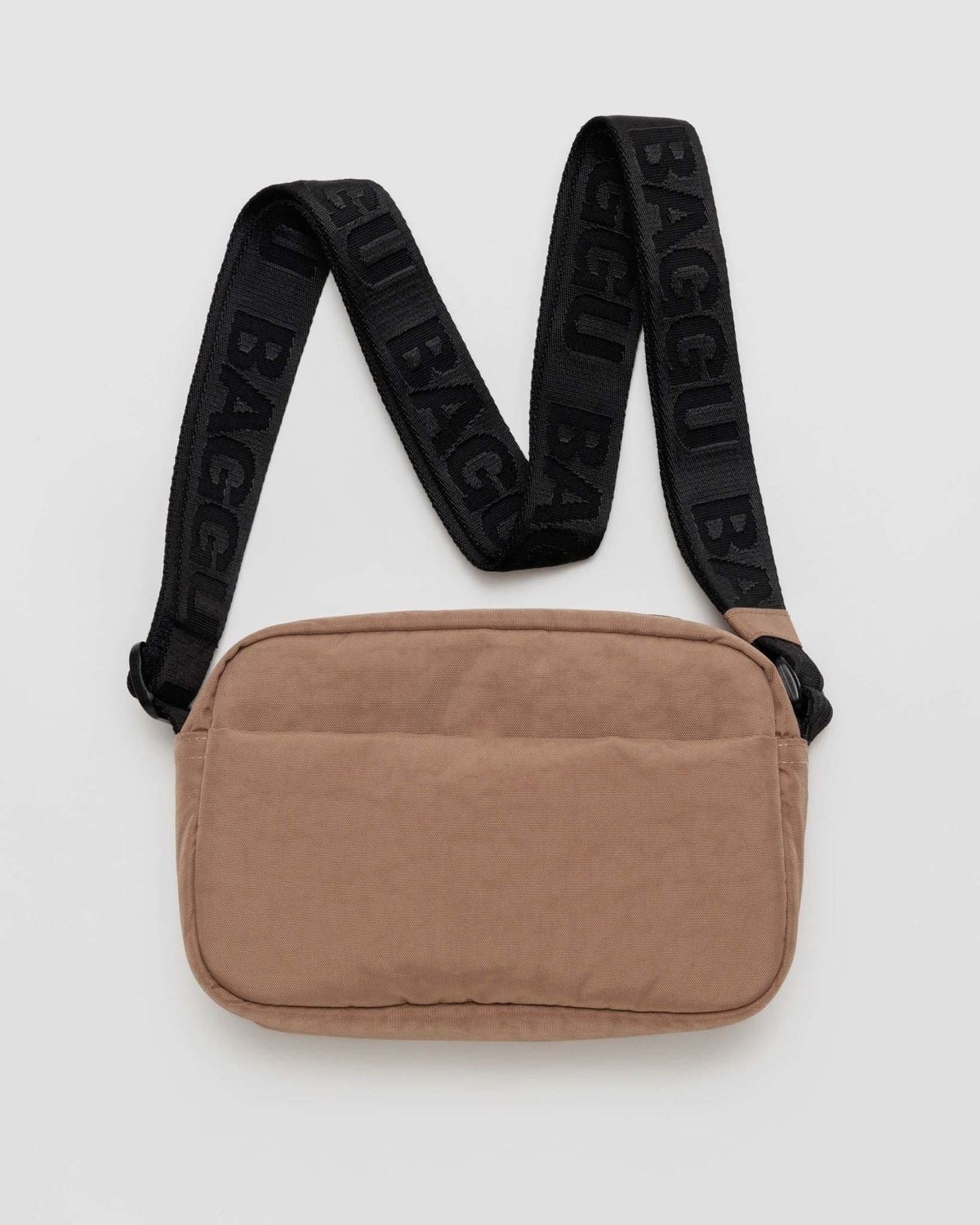 Baggu Camera Crossbody Cocoa