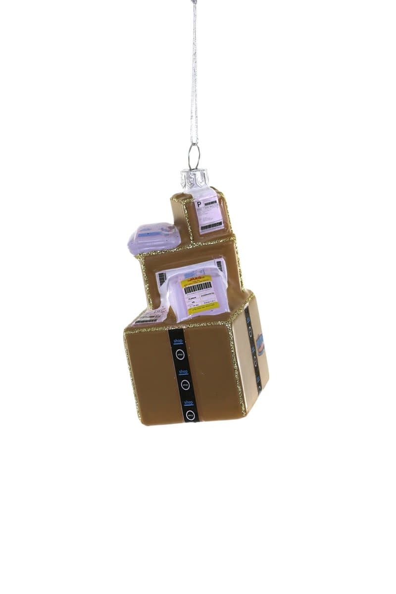 Oline Shopper Ornament