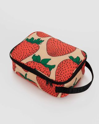 Baggu Lunch Box Strawberry