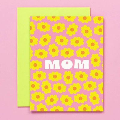 Mom Blooms Retro Flower Pattern