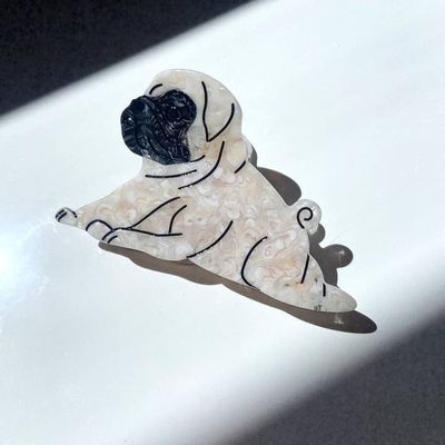 Solar Eclipse Pug Dog Hair Claw