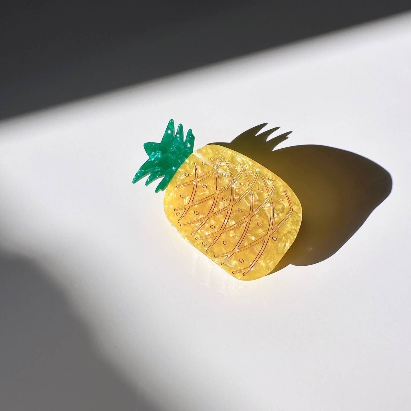 Solar Eclipse Pineapple Fruit Hair Claw