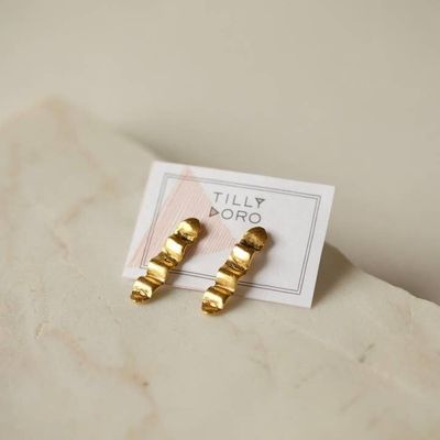Wave Studs