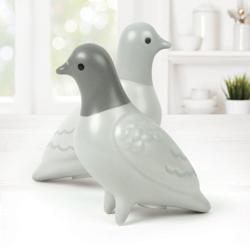 Fred Clay Pigeons Salt &amp; Pepper Shakers