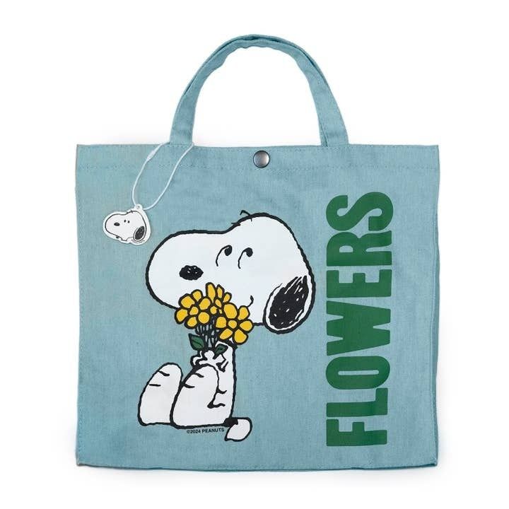 Snoopy Flower Bouquet Vintage Style Market Tote
