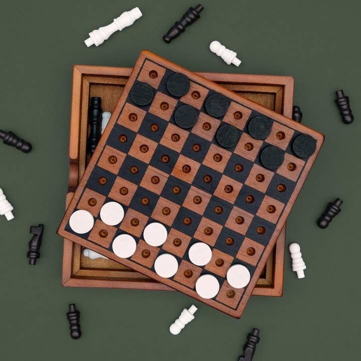 Iron &amp; Glory  Checkmate Chess &amp; Checkers