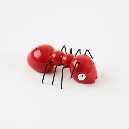 Picnic - Red Ant Salt &amp; Pepper Ceramic 4.5&quot;
