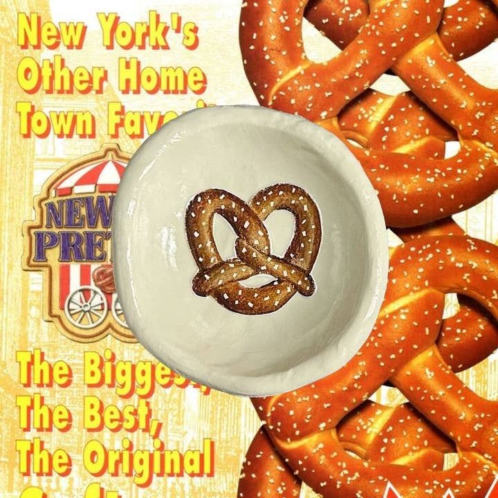 Wear Your Snacks Pretzel Dish