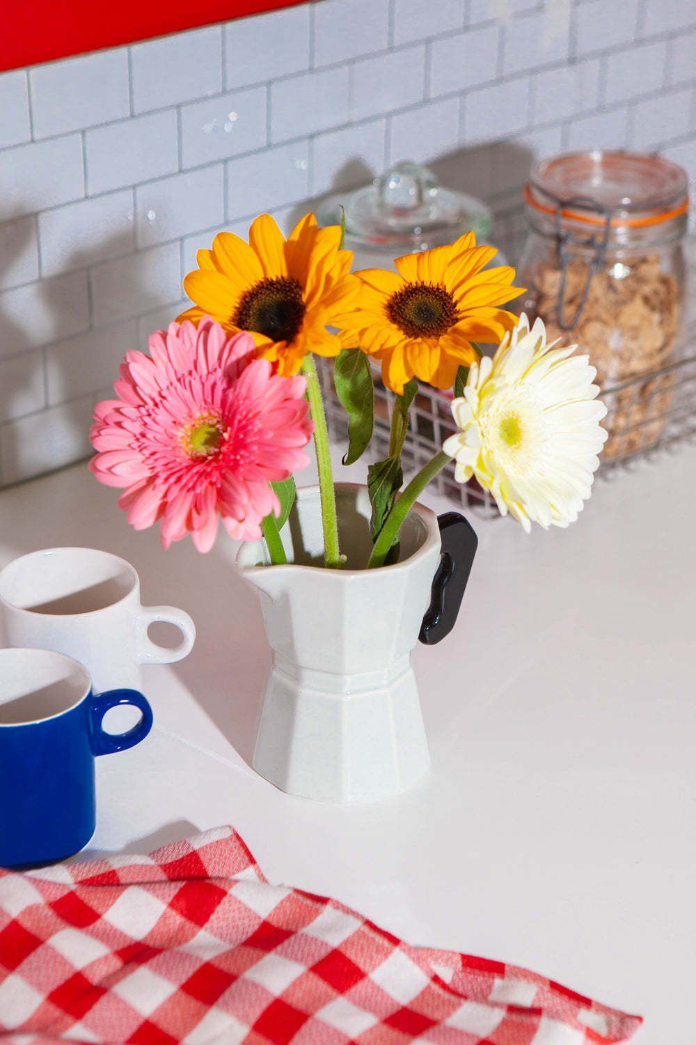 DOIY Good Morning Vase Moka
