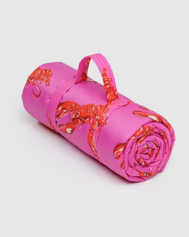 Baggu Puffy Picnic Blanket Pink Lobster