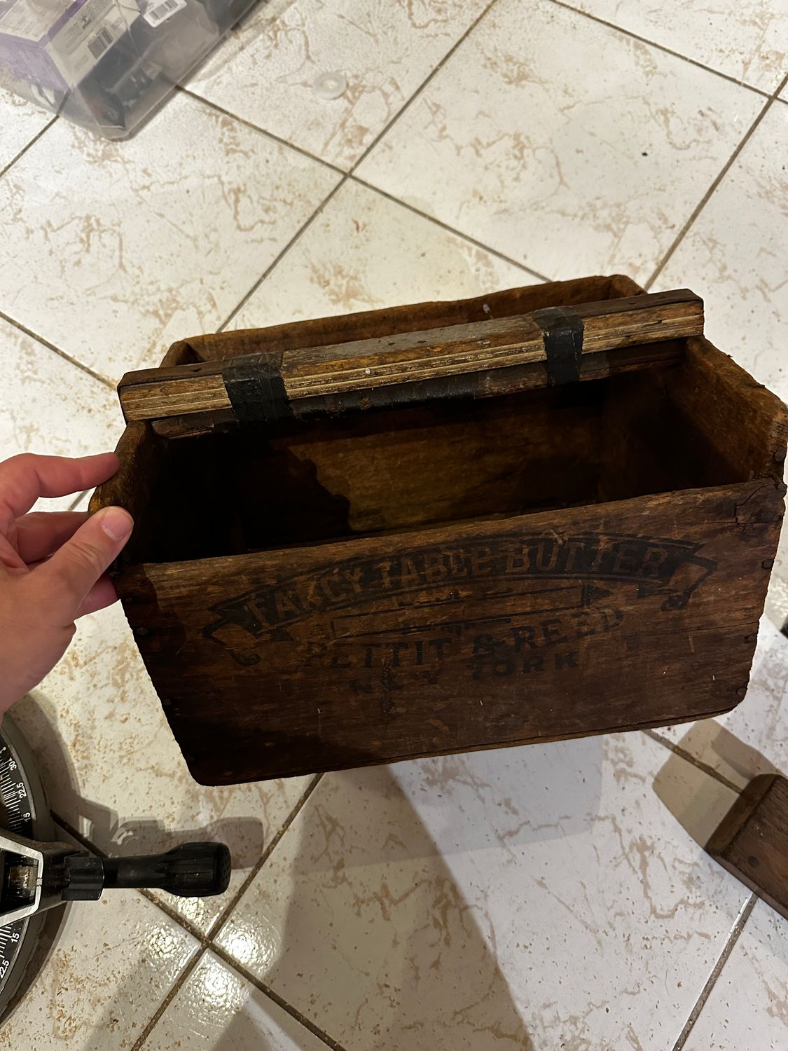 Vintage Pettit &amp; Reed Fancy Butter Crate w/homemade Handle
