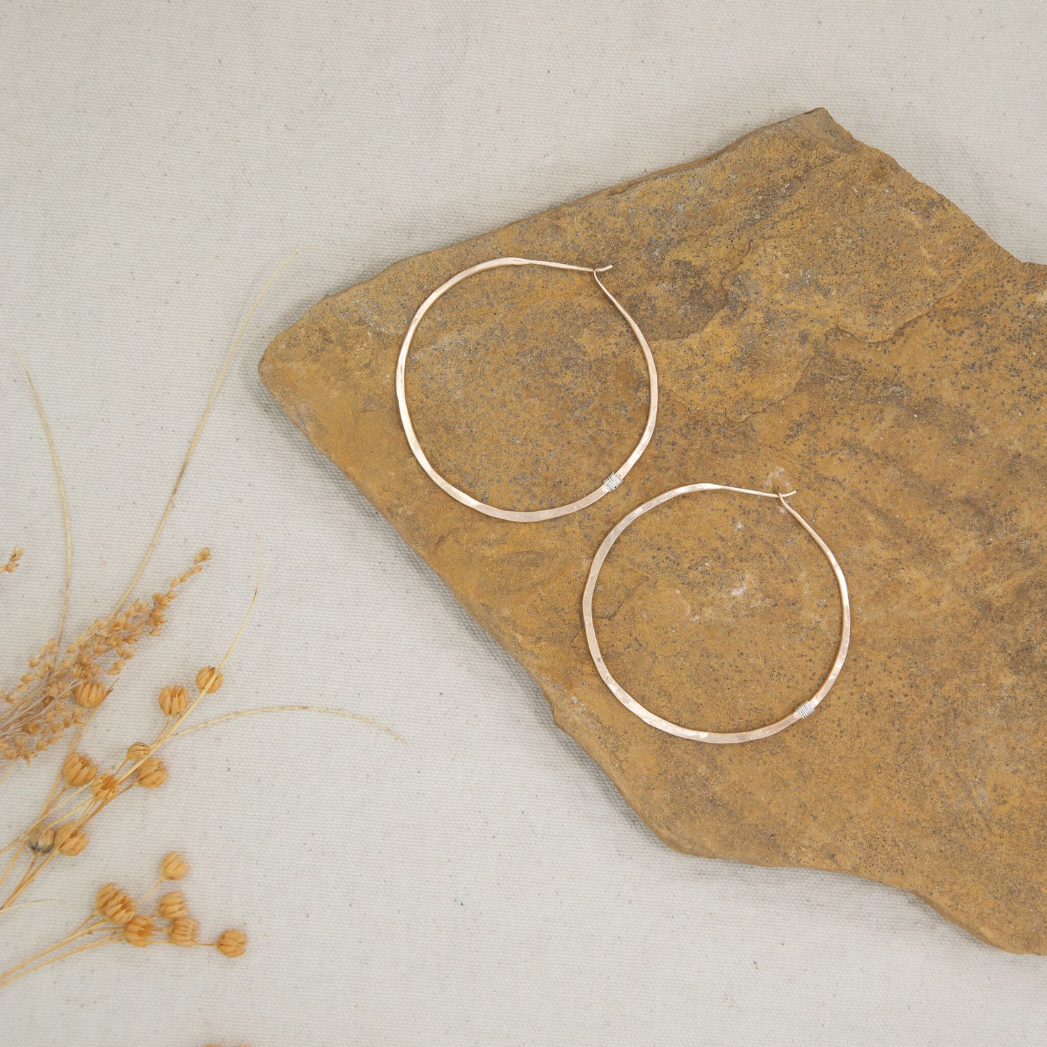 Lonewolf Medium Hoops