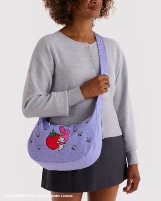 Baggu Medium Nylon Crescent Bag Embroidered My Melody Strawberry