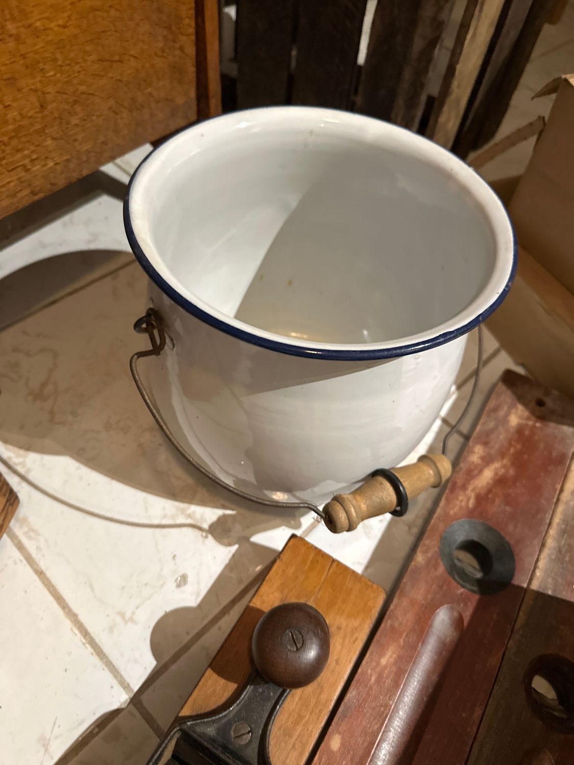 Vintage Large Enamel Bucket w/Handle