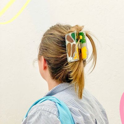 Large Tv Dinner Hair Claw