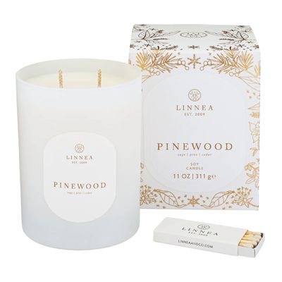 Winter Candle Pinewood