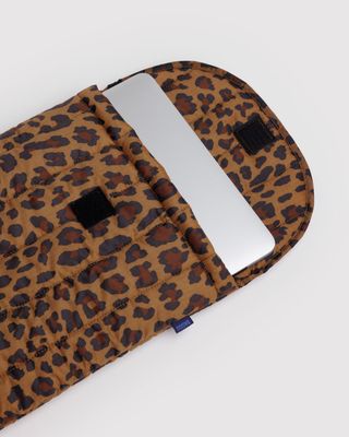 Baggu Puffy Laptop Sleeve Leopard 16"