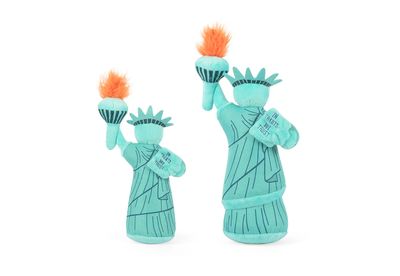 PLAY NYC Lady Liberty