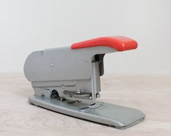 Vintage BATES Stapler Model C Wire Fed Made in USA