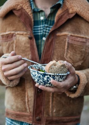 Splatter 20 oz Cereal Bowl Navy and Cream
