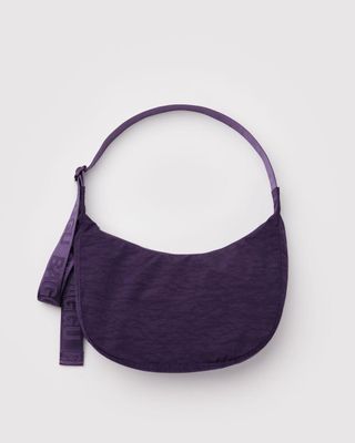 Baggu Medium Nylon Crescent Bag Fig