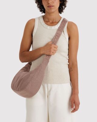 Baggu Medium Nylon Crescent Bag Toasted Almond