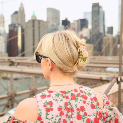 Wild Roses Claw Hair Clip