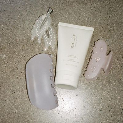 Half Moon Clip in Lilac Smoke