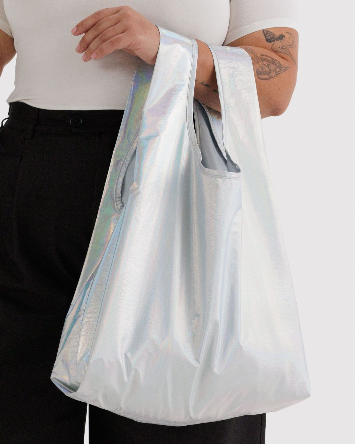 Baggu Medium Nylon Crescent Bag Sage Stripe